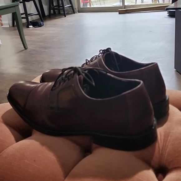 JOHNSTON & MURPHY MENS LEATHER BURGUNDY OXFORDS SIZE 11 MADE IN INDIA - Picture 4 of 15
